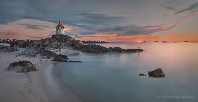 Litlte Lighthouse - Lofoten.jpg